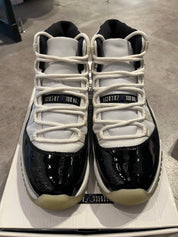 Jordan 11 Retro Concord (2011) (Preowned Size 10 9/10)