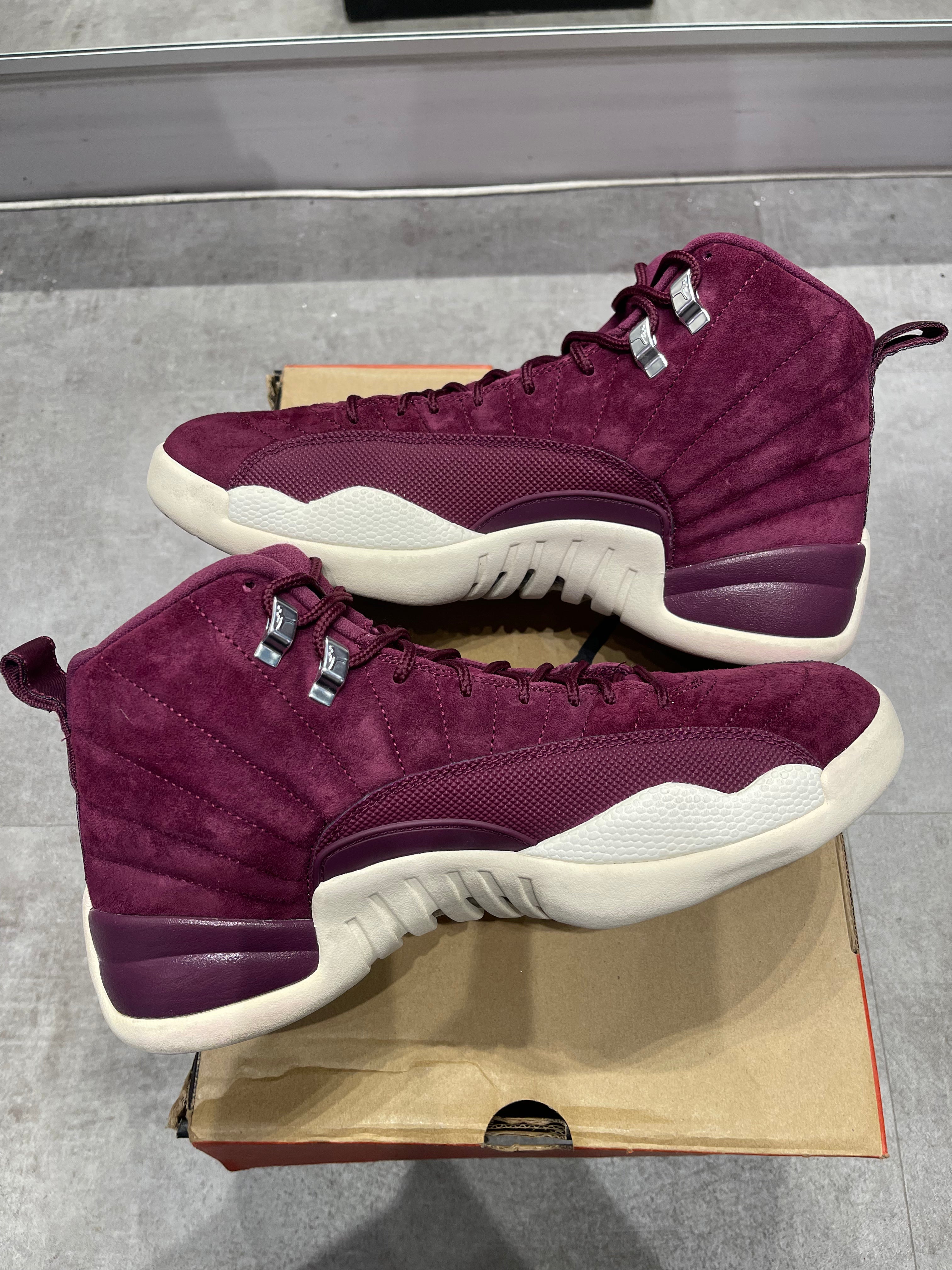 Jordan 12 Retro Bordeaux (Preowned Size 9)