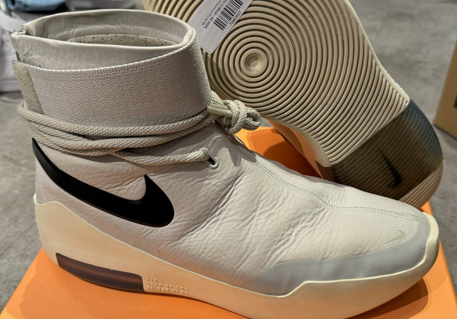 Nike Air Fear of God Shoot-Around Light Bone (Preowned)