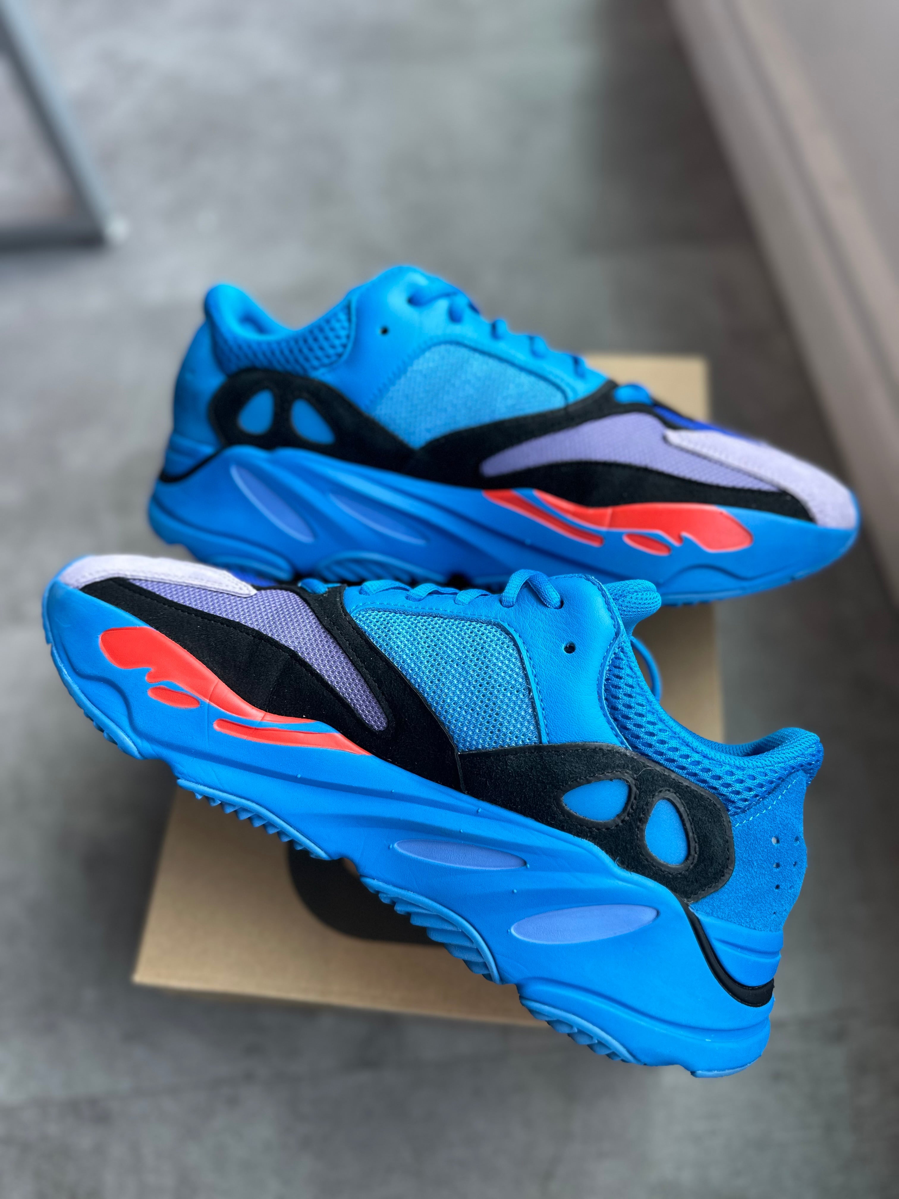 Adidas Yeezy Boost 700 V1 Hi-Res Blue (Preowned)