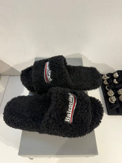 Balenciaga Furry Slide Black - Worn Once Size 8