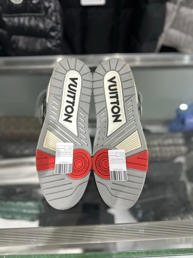 Louis Vuitton LV Trainer Virgil Abloh Pink SS21 - Lightly Pre-Owned Size 8.5 (No original box)