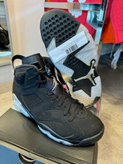 Jordan 6 Retro Chrome Metallic Silver - Pre-Owned Size 9.5