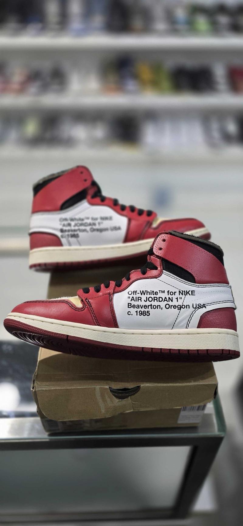 Jordan 1 Retro High Off-White Chicago - Pre-Owned Size 8