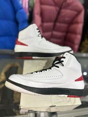 Jordan 2 Retro Chicago (2022) - Pre-Owned Size 10.5
