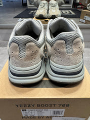 Adidas Yeezy Boost 700 Salt - Pre-Owned Size 7.5