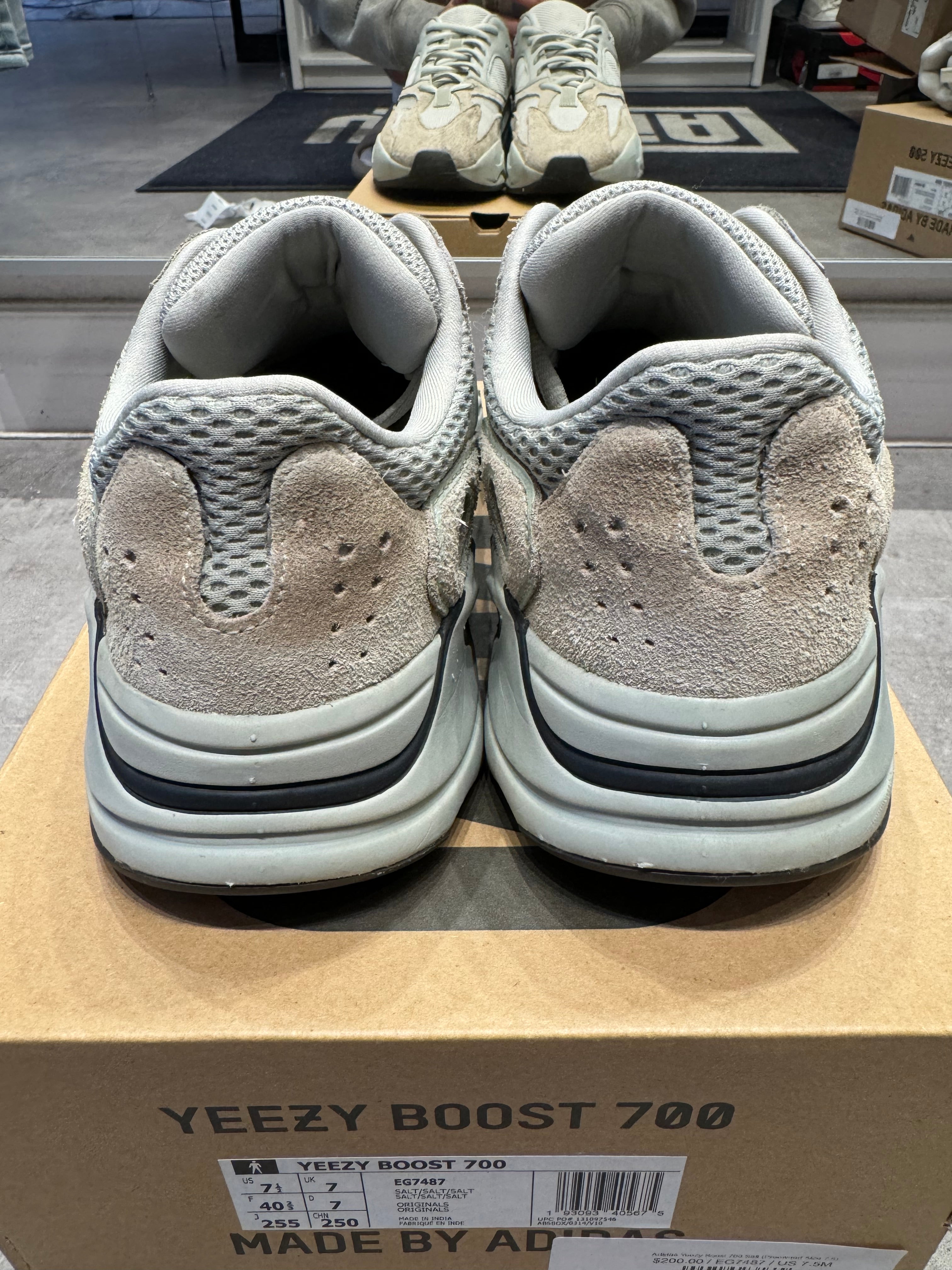 Adidas Yeezy Boost 700 Salt - Pre-Owned Size 7.5