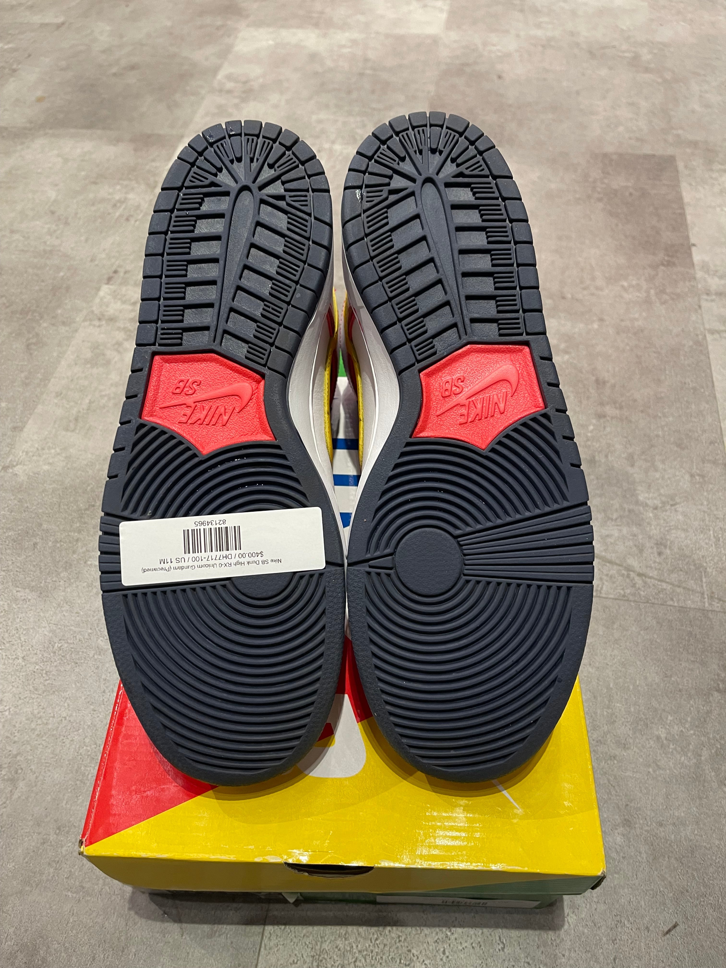 Nike SB Dunk High RX-0 Unicorn Gundam - Pre-Owned Size 11