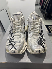 Balenciaga Runner Graffiti White - Pre-Owned Size 14