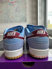 Nike SB Dunk Low Philadelphia Phillies - Pre-Owned Size 8.5
