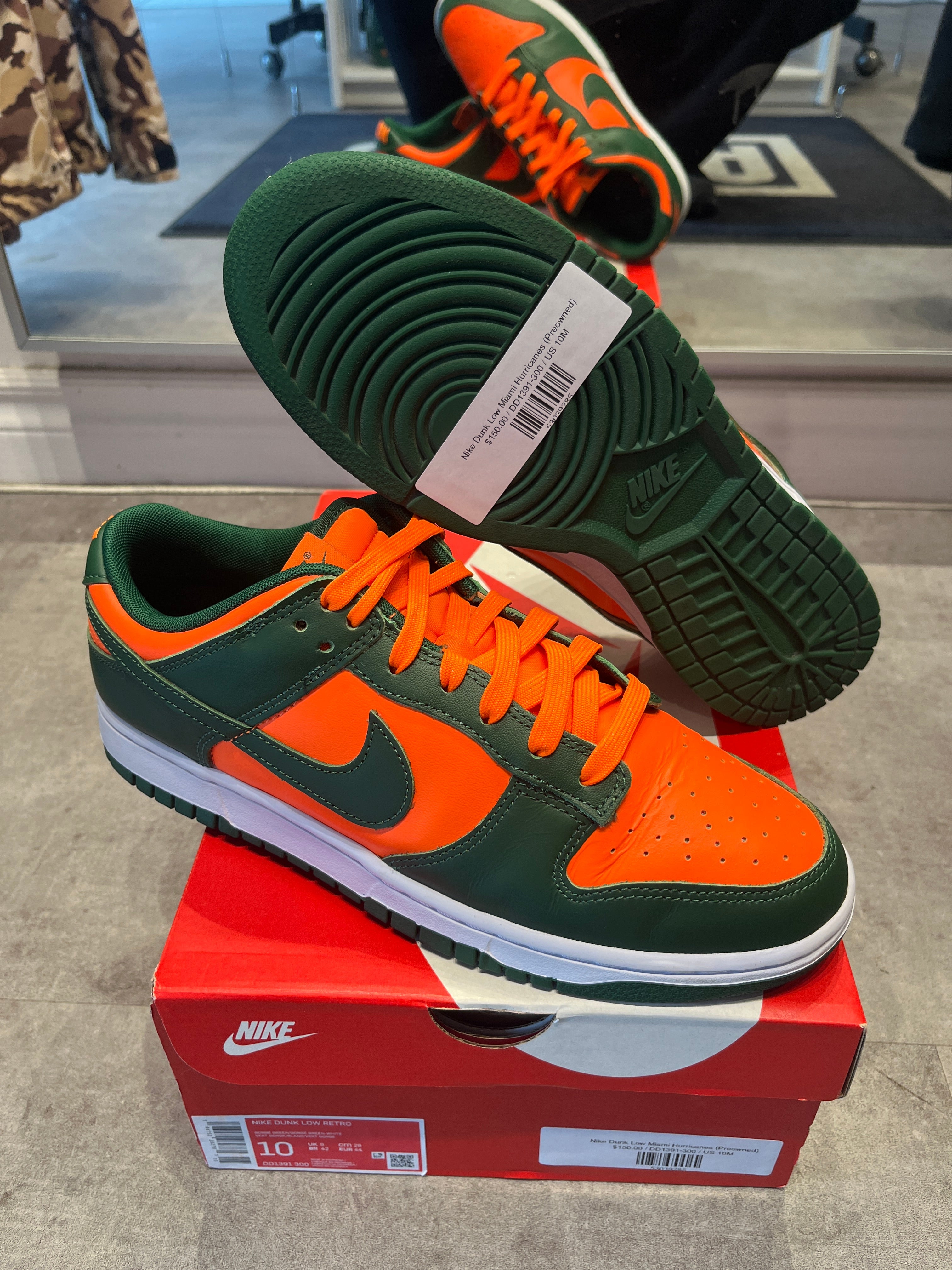 Nike Dunk Low Miami Hurricanes (Preowned)