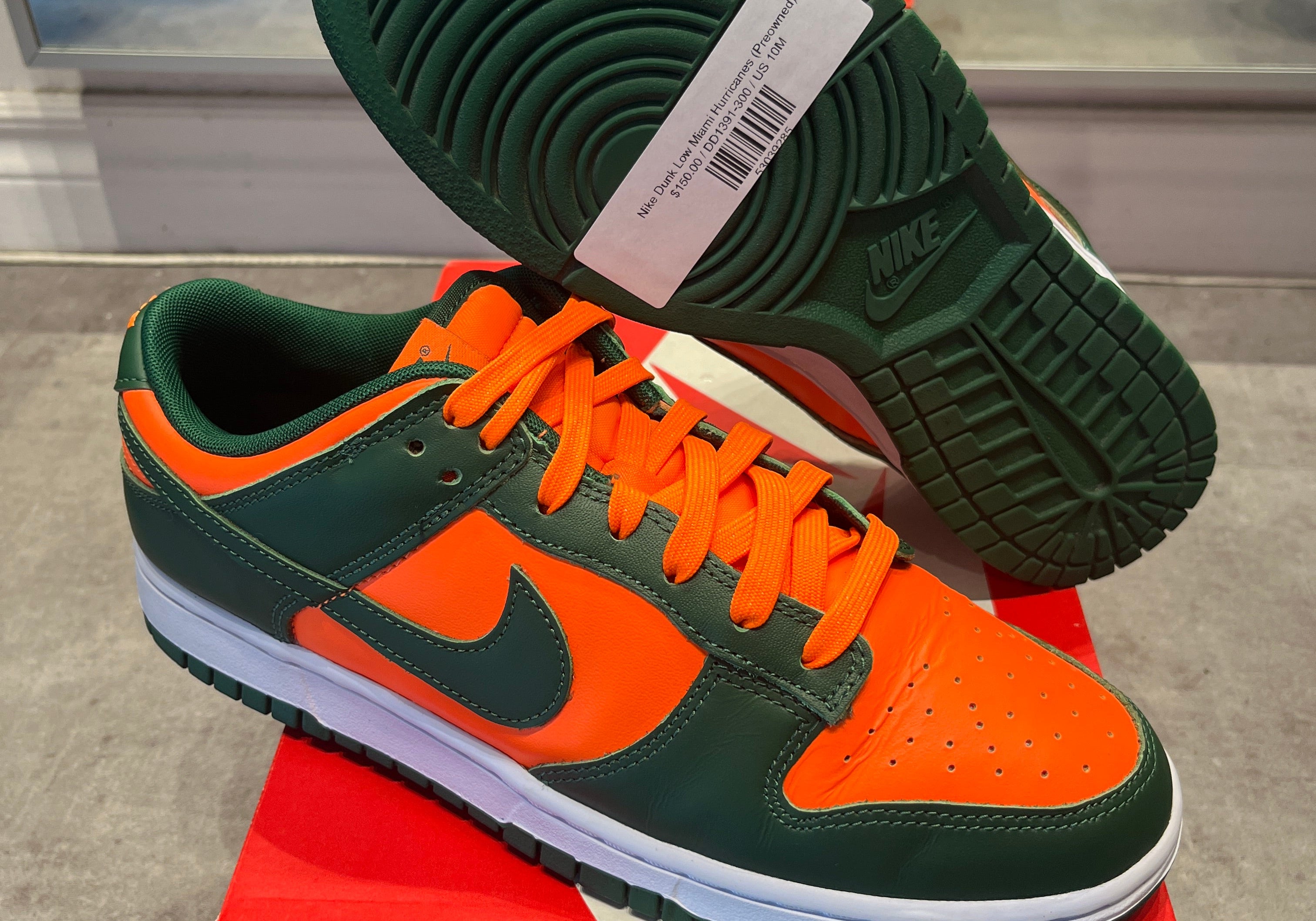 Nike Dunk Low Miami Hurricanes (Preowned)