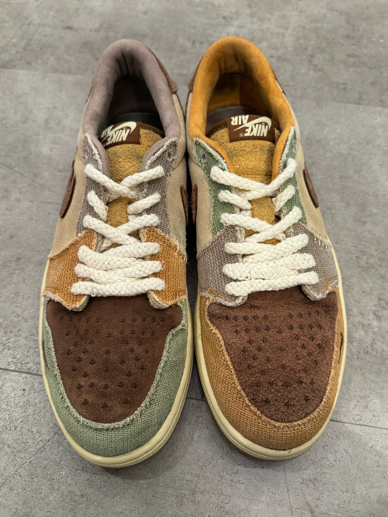 Jordan 1 Retro Low OG Zion Williamson Voodoo - Pre-Owned Size 9.5 (No original box)