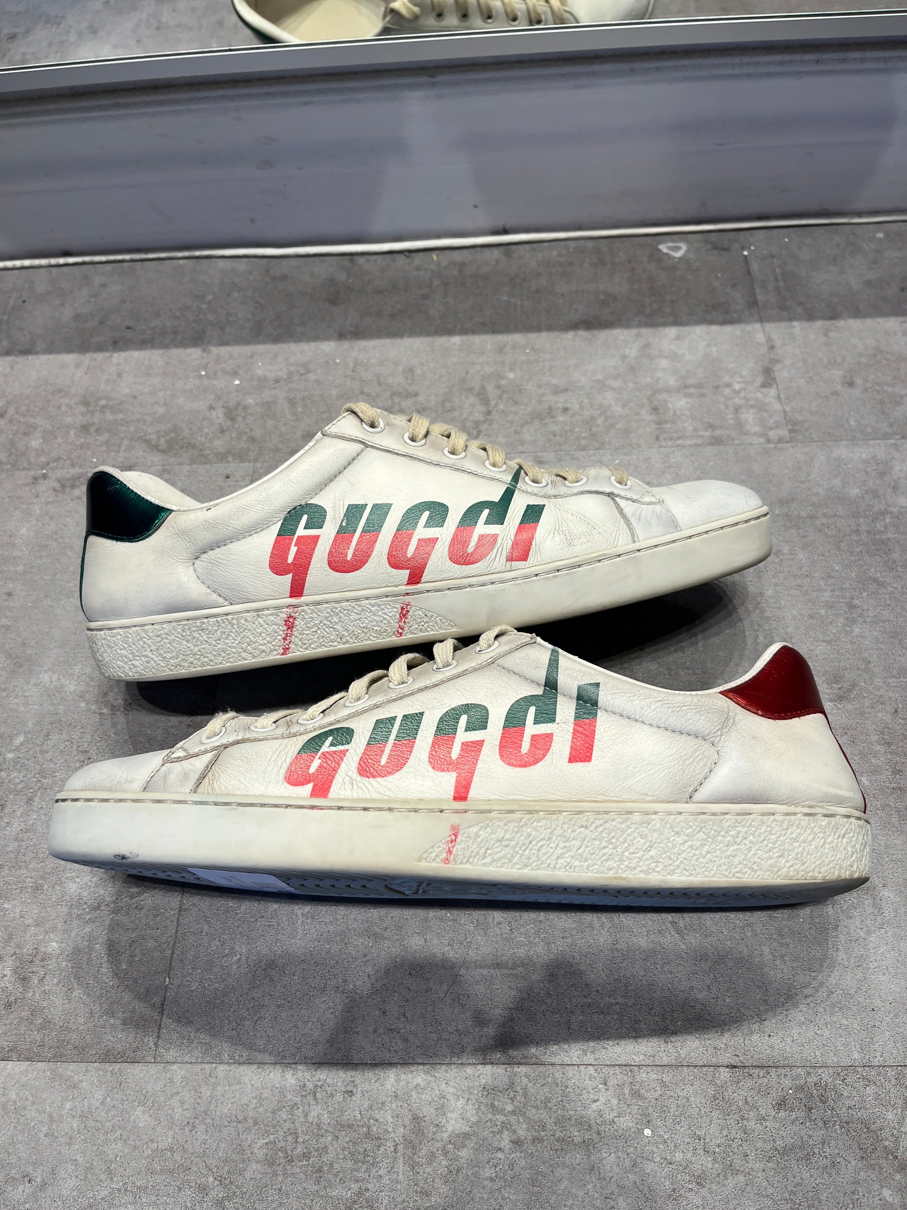 Gucci Ace Blade - Pre-Owned Size 10 (No original box)