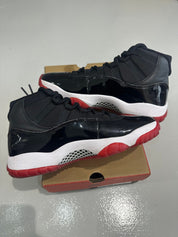 Jordan 11 Retro Playoffs Bred (2019) (Preowned Size 9.5 2) - Pre-Owned