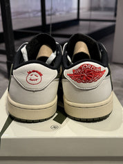 Jordan 1 Retro Low OG SP Travis Scott Olive (W) - Pre-Owned Size 7.5M/9W