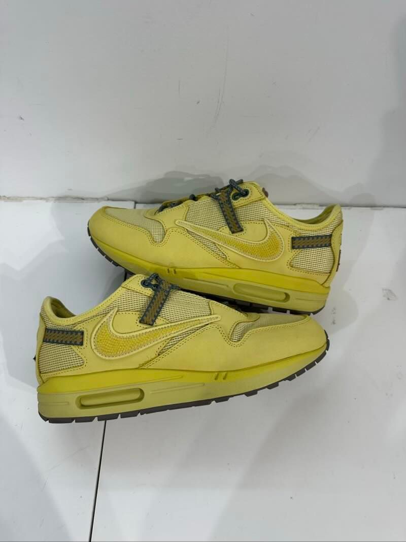Nike Air Max 1 Travis Scott Cactus Jack Saturn Gold - Pre-Owned Size 9.5