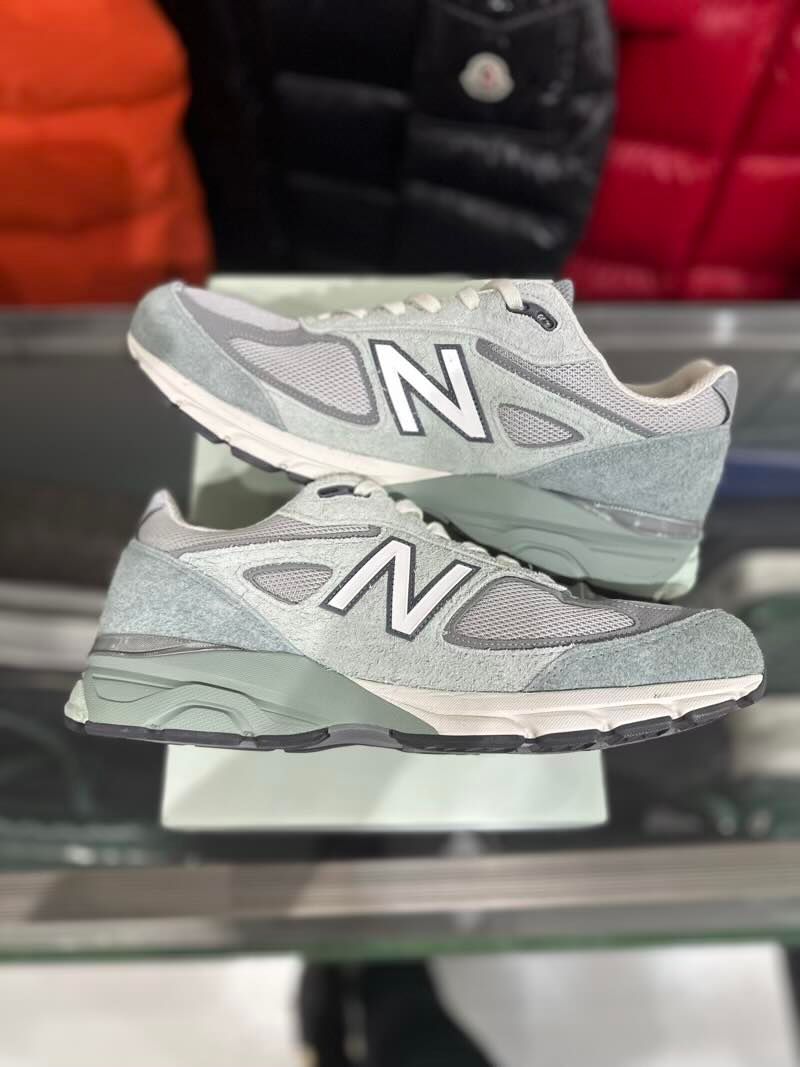 New Balance 990v4 MiUSA The Whitaker Group Willful Bias - Lightly Pre-Owned Size 12