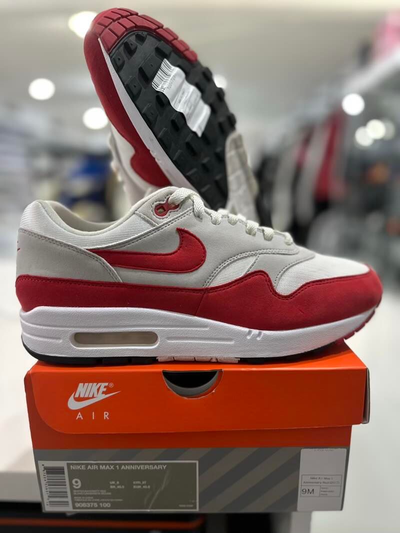 Nike Air Max 1 Anniversary Red (2017) - Pre-Owned Size 9