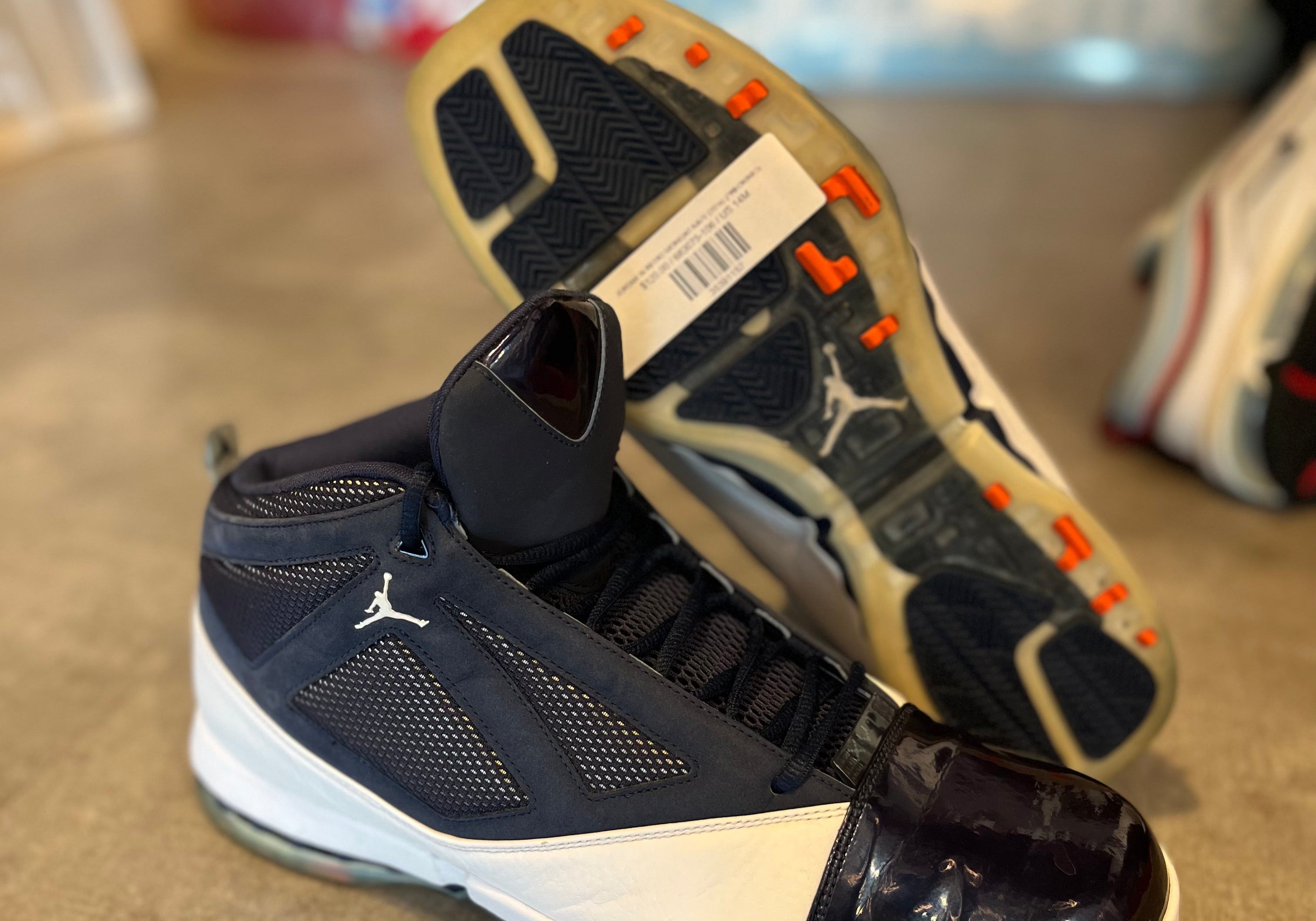 Jordan 16 Retro Midnight Navy (2016) (Preowned)