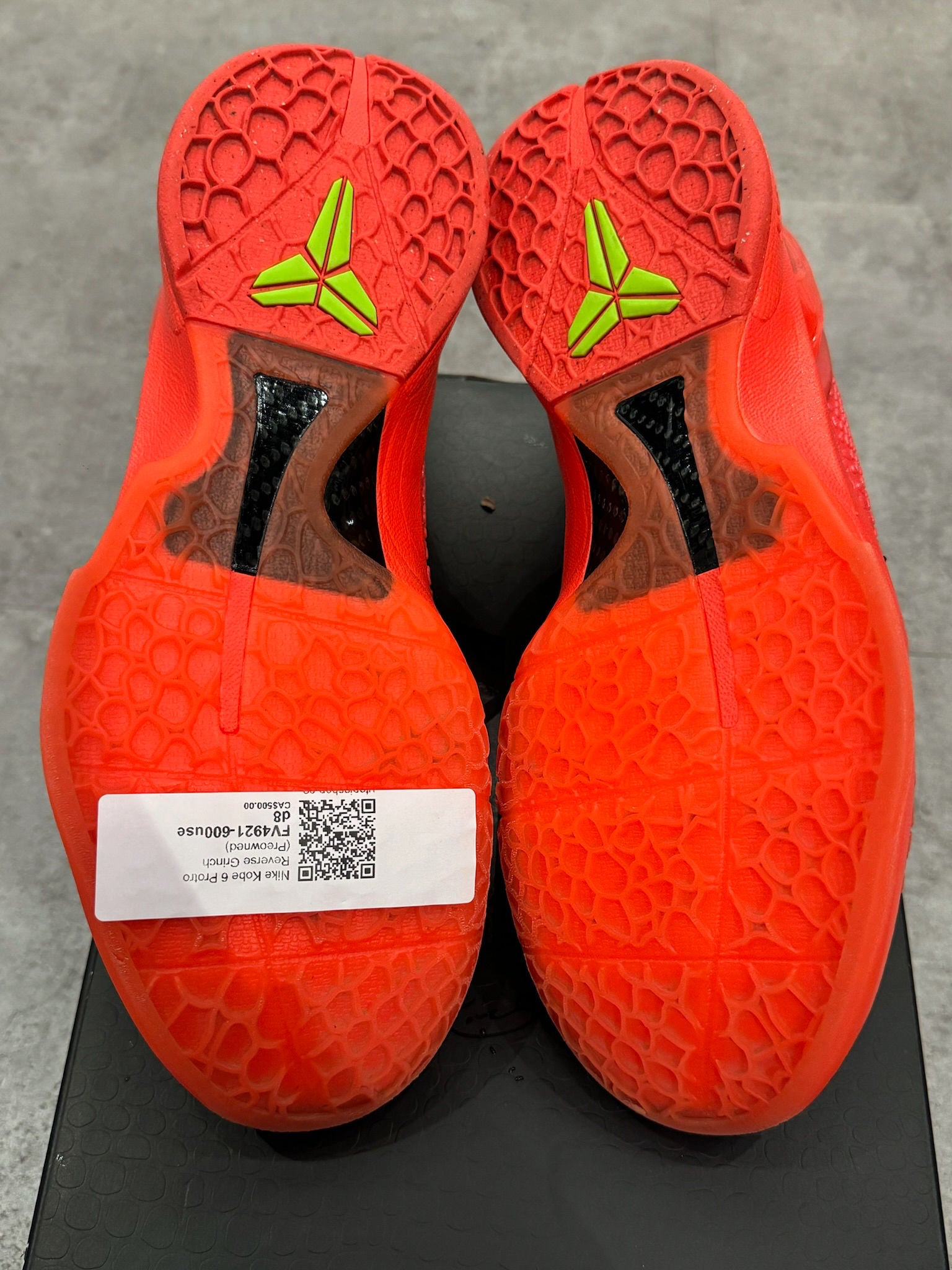 Nike Kobe 6 Protro Reverse Grinch - Pre-Owned Size 8