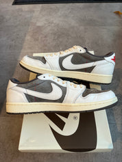 Jordan 1 Retro Low OG SP Travis Scott Reverse Mocha (Lightly Worn Size 9)