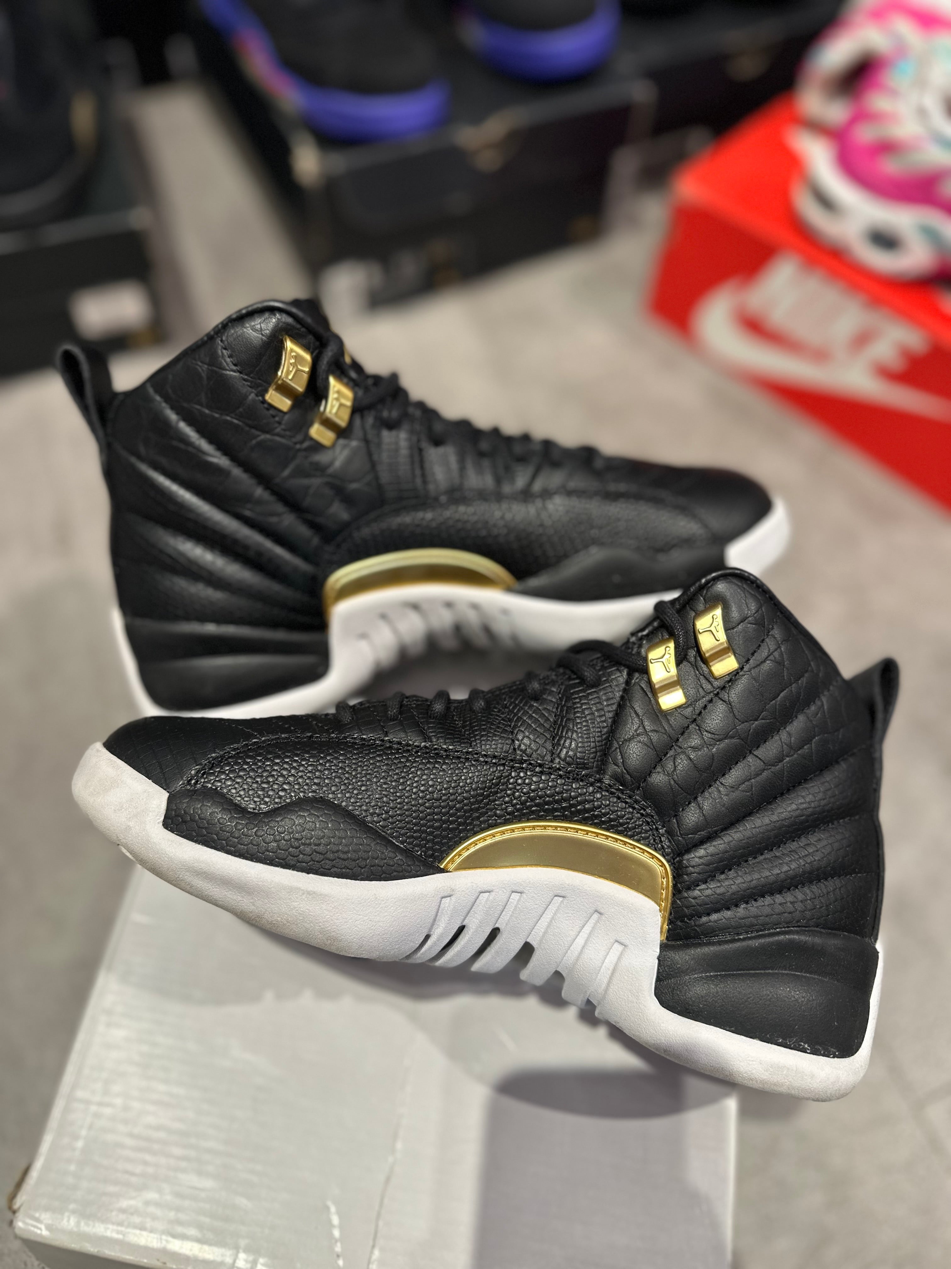 Jordan 12 Retro Black Metallic Gold White (W) (Preowned Size 6W) - Pre-Owned
