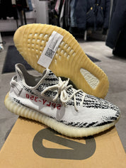 Adidas Yeezy Boost 350 V2 Zebra - Pre-Owned Size 10