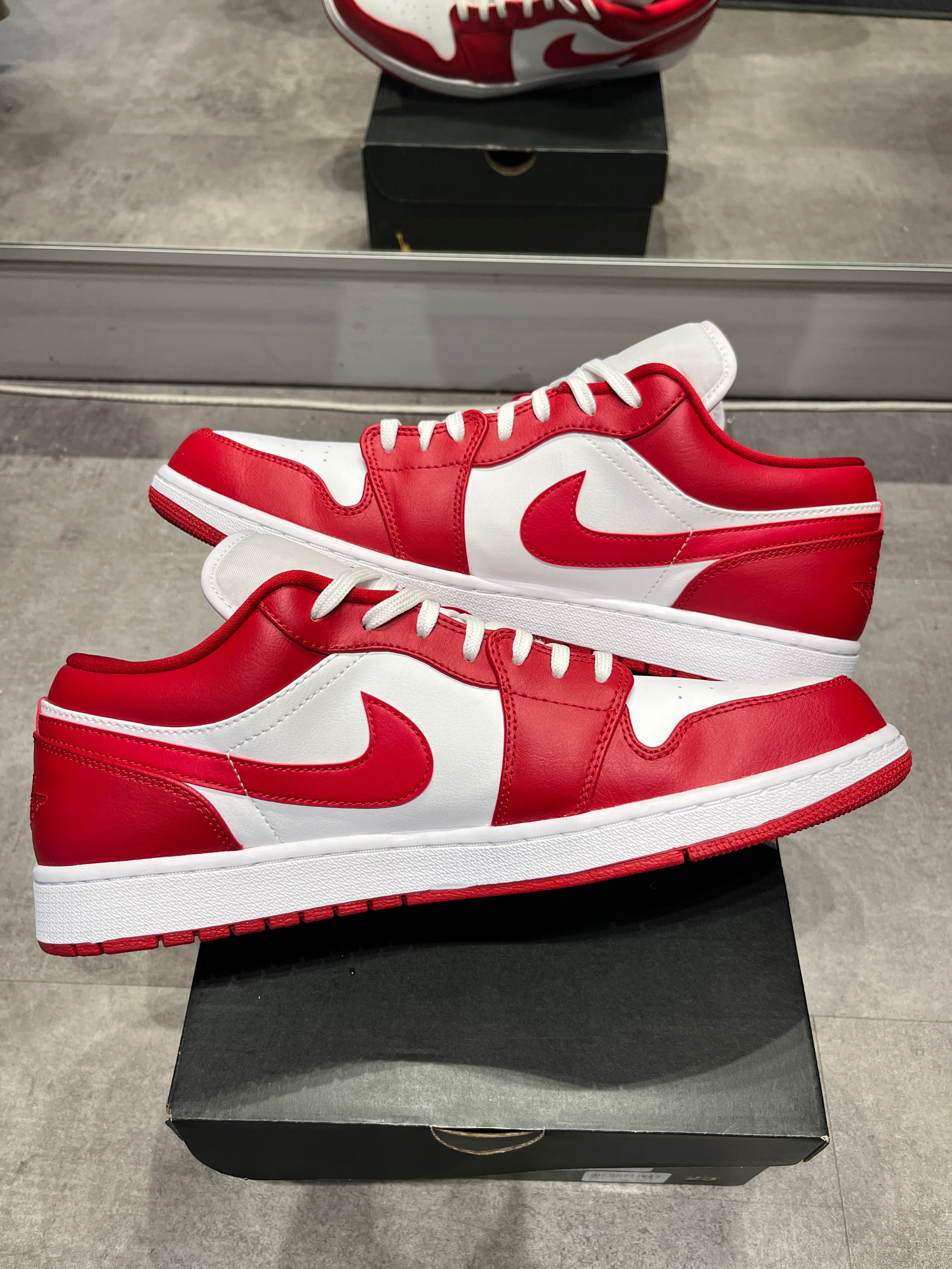 Jordan 1 Low Gym Red White (Preowned Size 13)