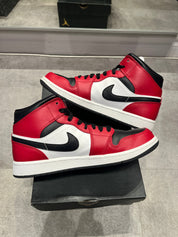 Jordan 1 Mid Chicago Black Toe (Preowned)