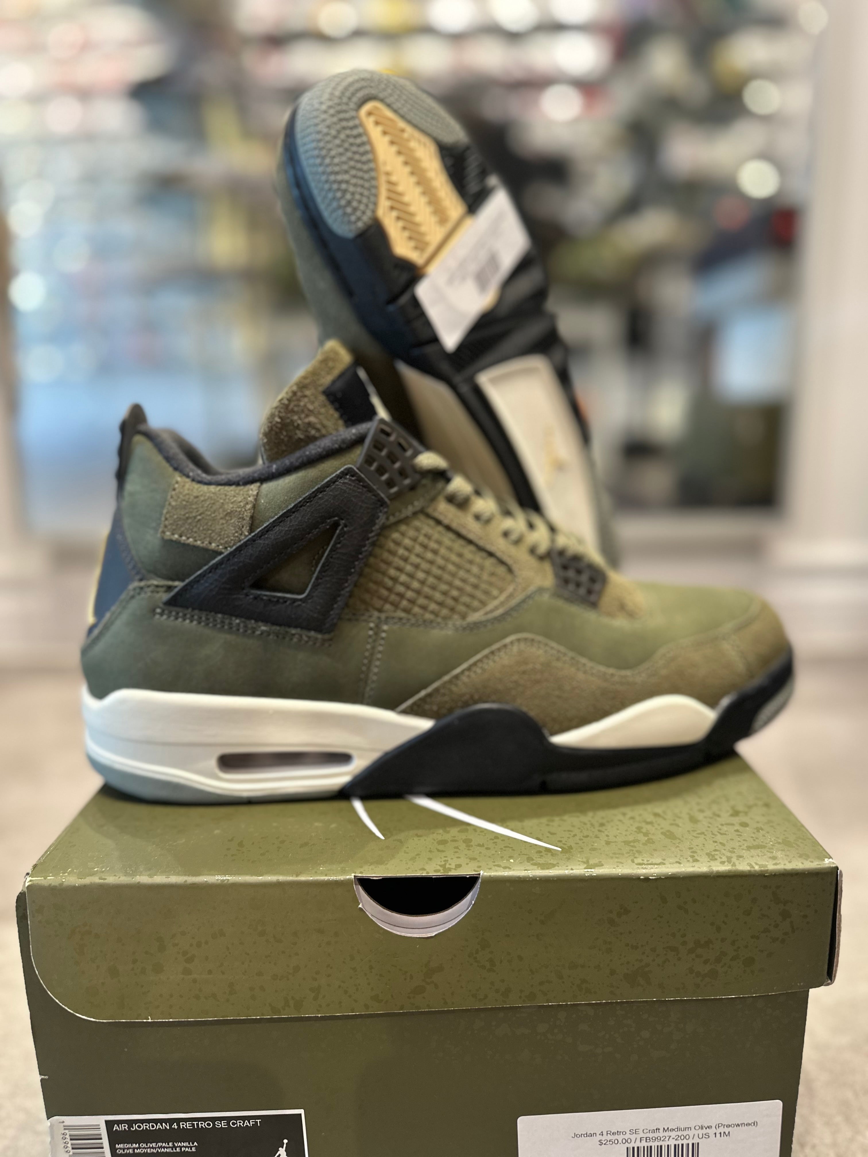 Jordan 4 Retro SE Craft Medium Olive (Preowned Size 11)