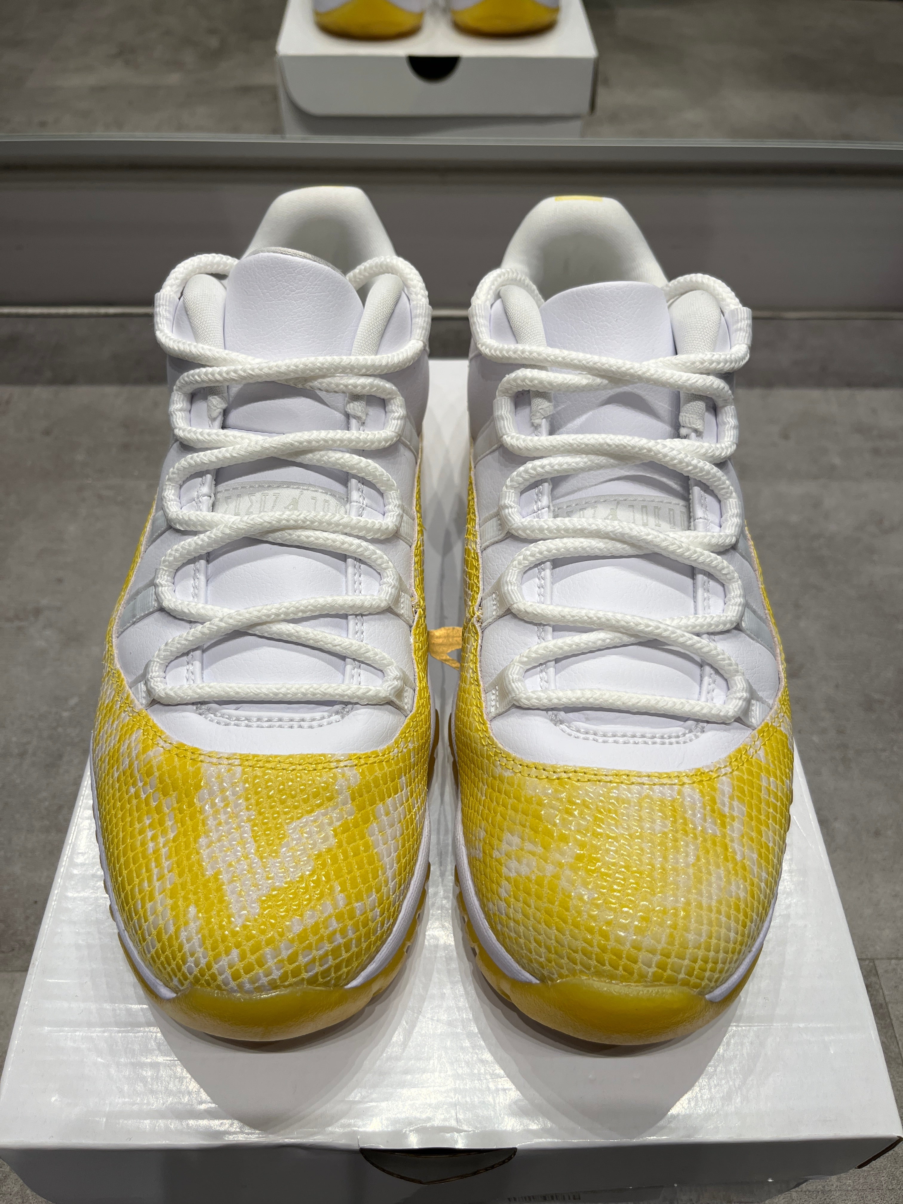 Jordan 11 Retro Low Yellow Snakeskin (W) (Preowned)