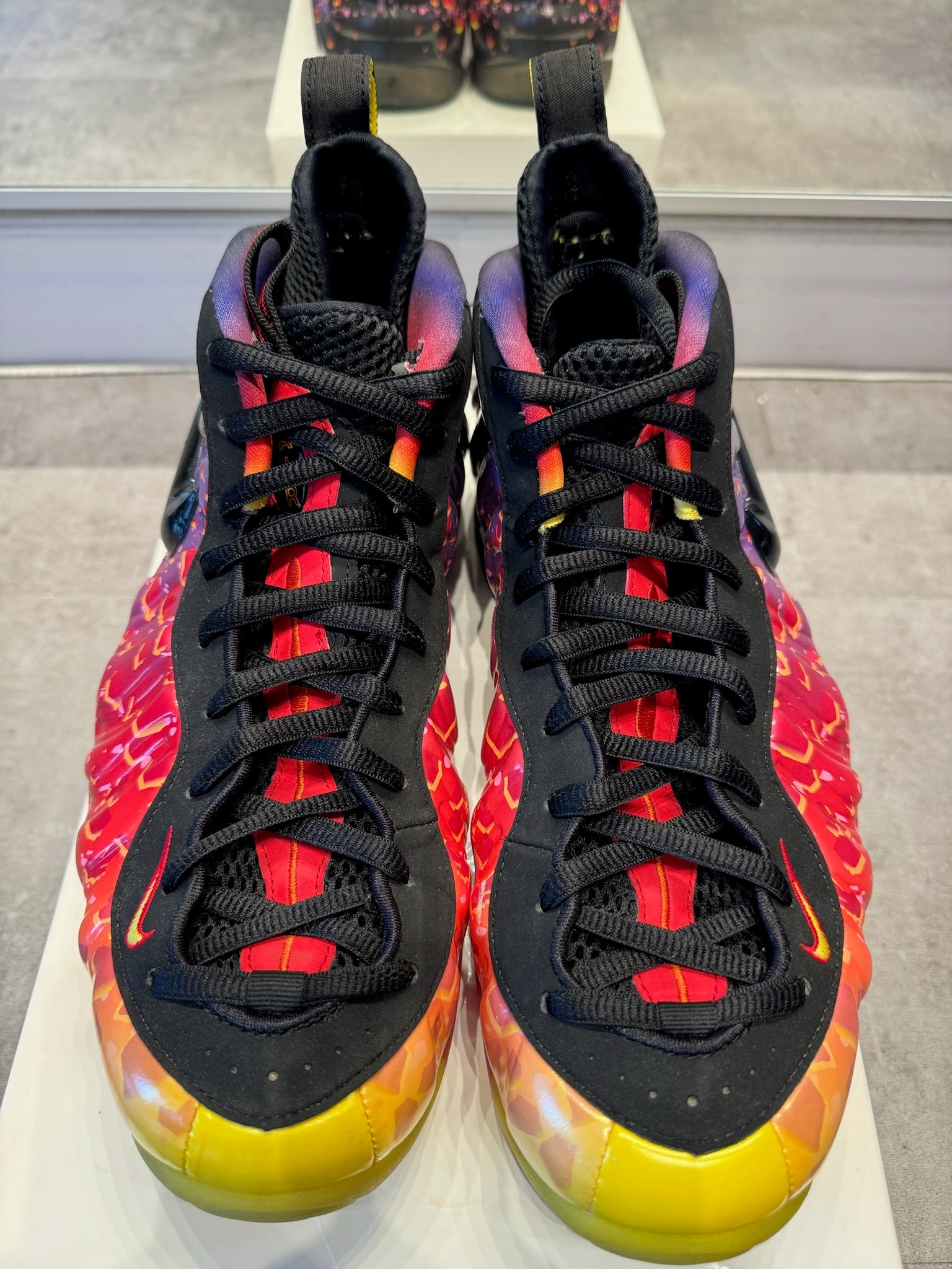 Nike Air Foamposite One Area 72 Asteroid (Preowned)