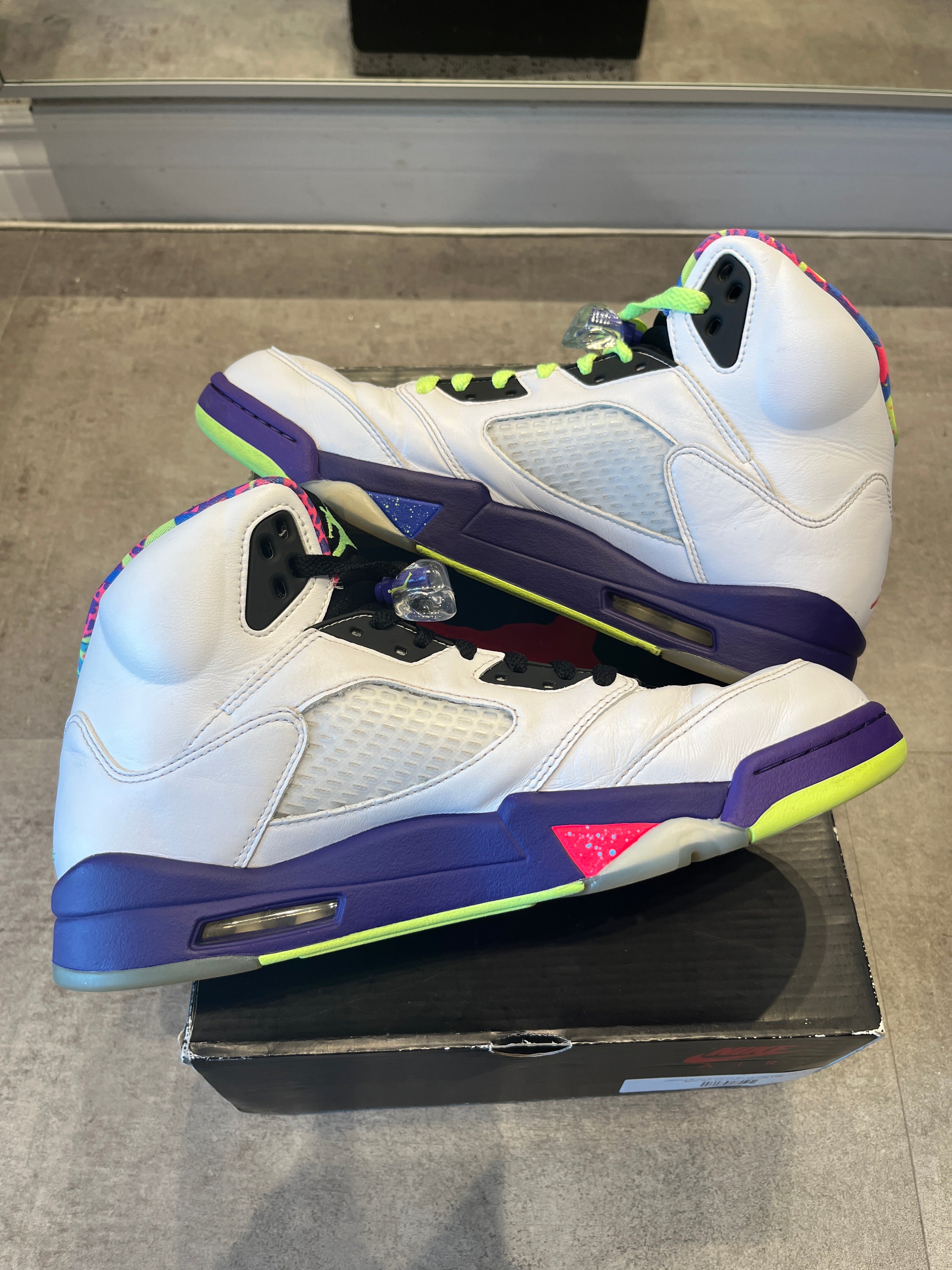 Jordan 5 Retro Alternate Bel-Air (Preowned Size 11)