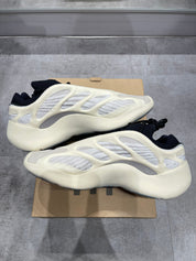 Adidas Yeezy 700 V3 Azael (Preowned)