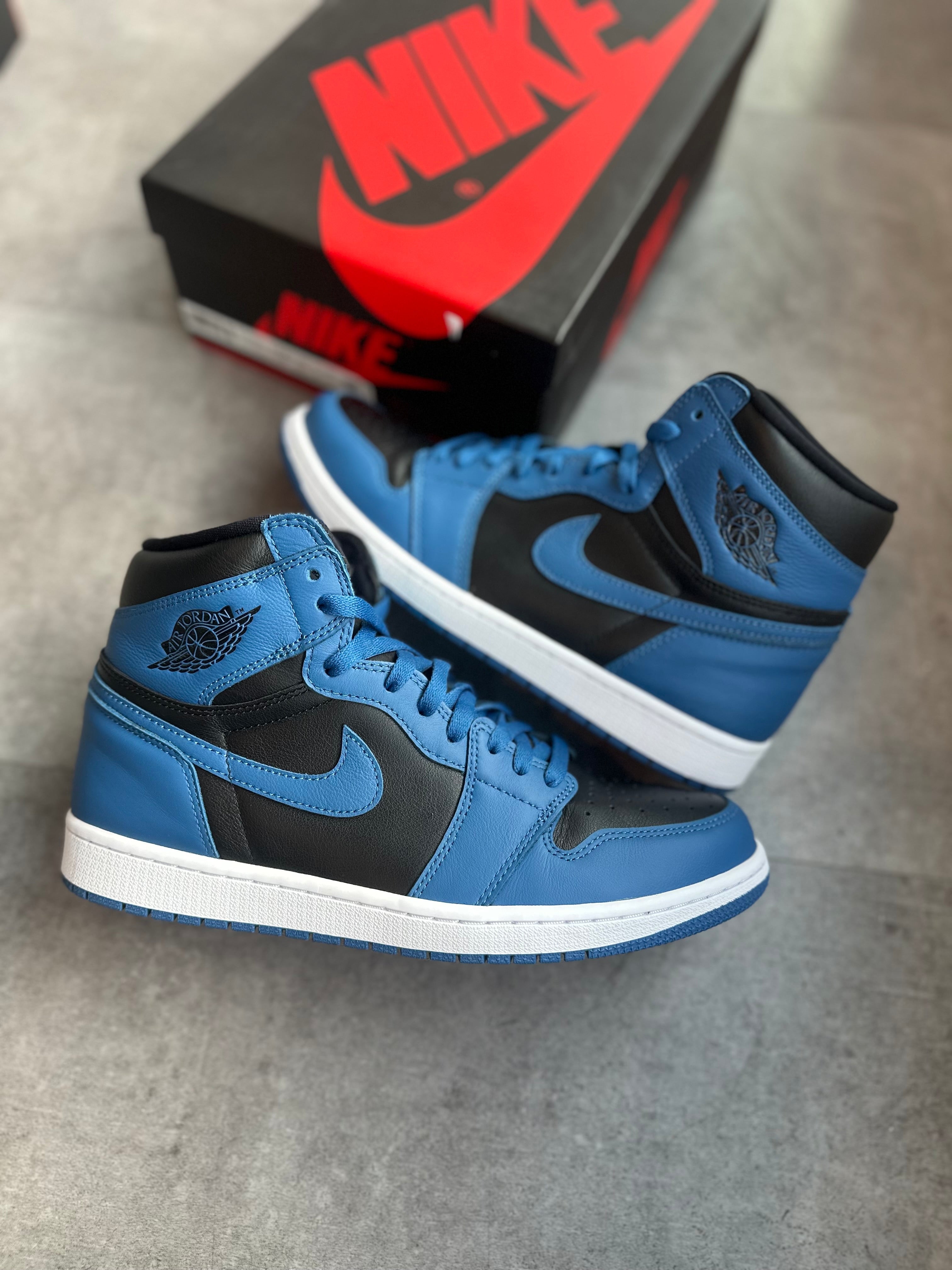 Jordan 1 Retro High Dark Marina Blue (Preowned Size 10.5)