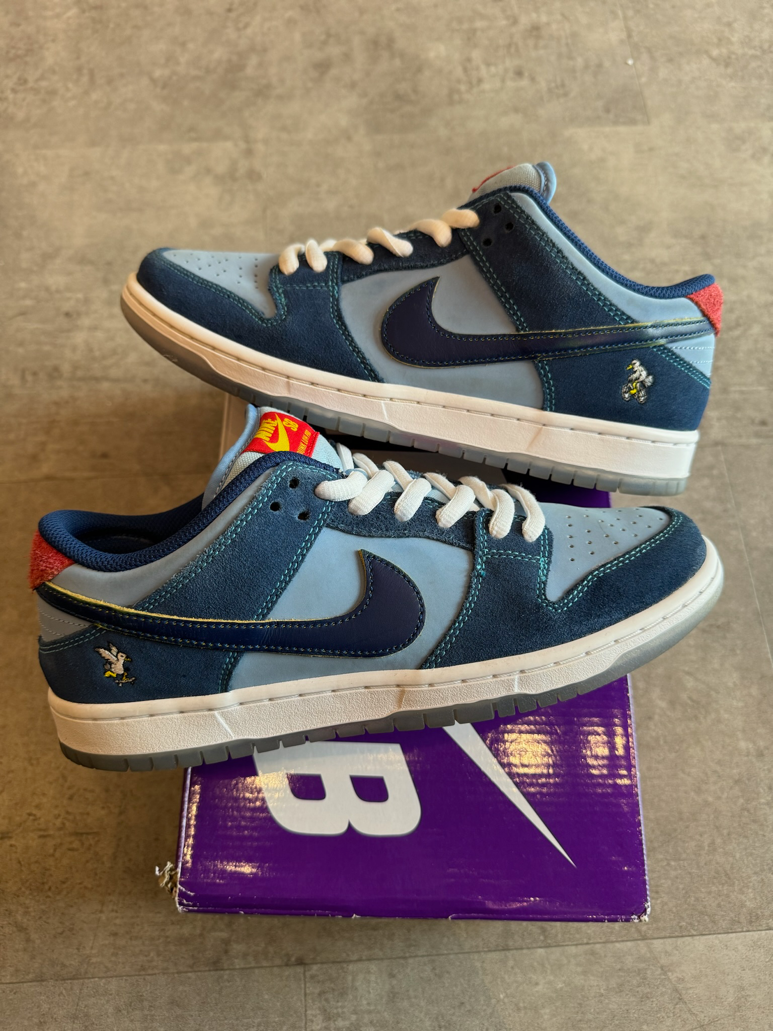 Nike SB Dunk Low Why So Sad? (Preowned Size 8)