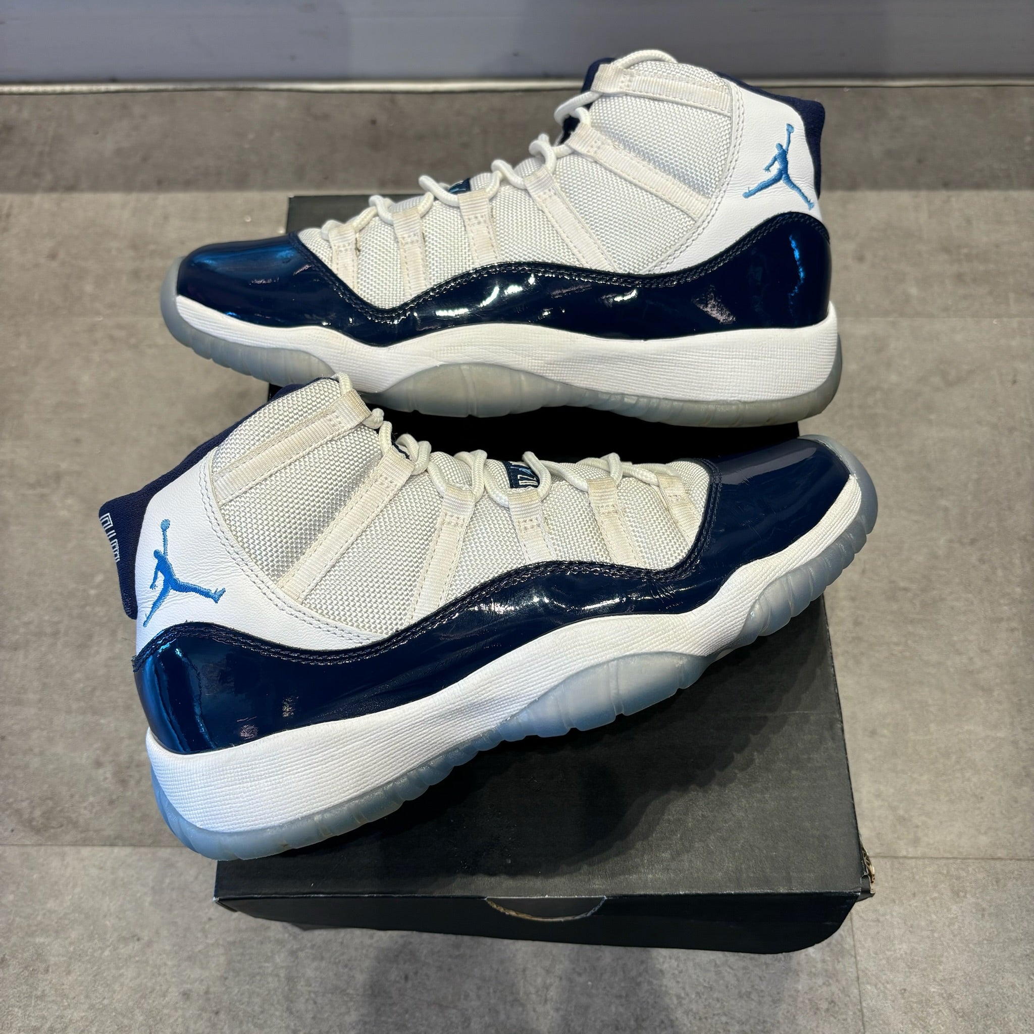 Jordan 11 Retro Win Like 82 (GS) (Preowned)