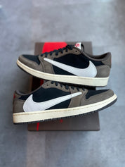 Jordan 1 Retro Low OG SP Travis Scott Mocha (Preowned Size 10.5)