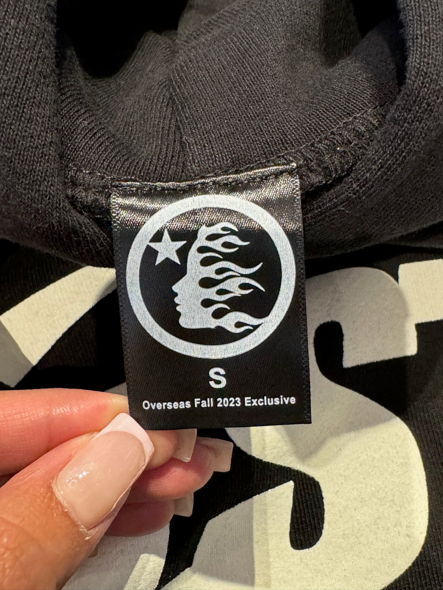 Hellstar Studios Basic Hoodie Black (OVERSEAS EXCLUSIVE), brand new – photo 4 of 5