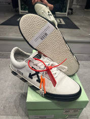 Off-White Vulc Low White (Preowned)