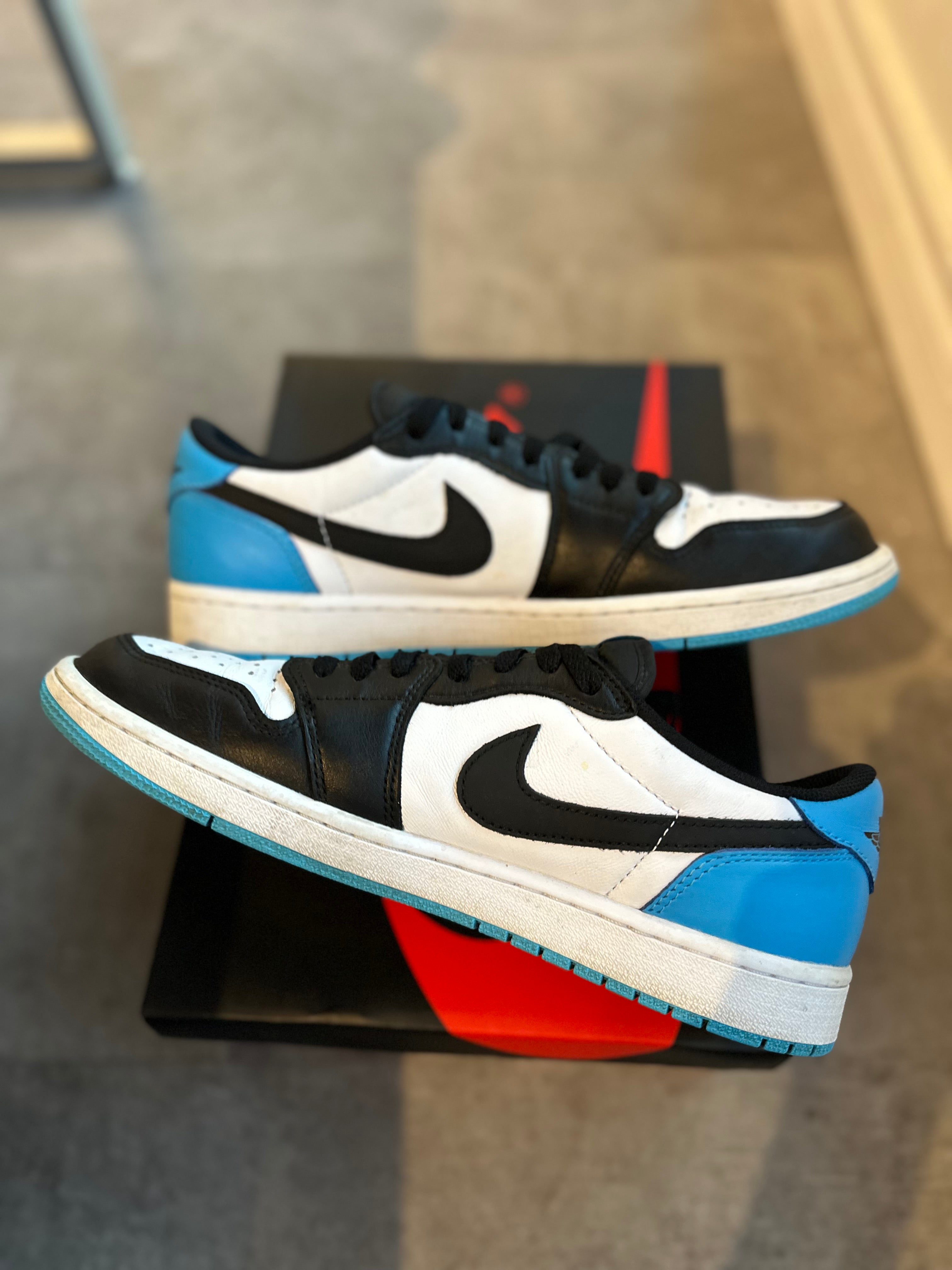 Jordan 1 Low OG Powder Blue (Preowned)