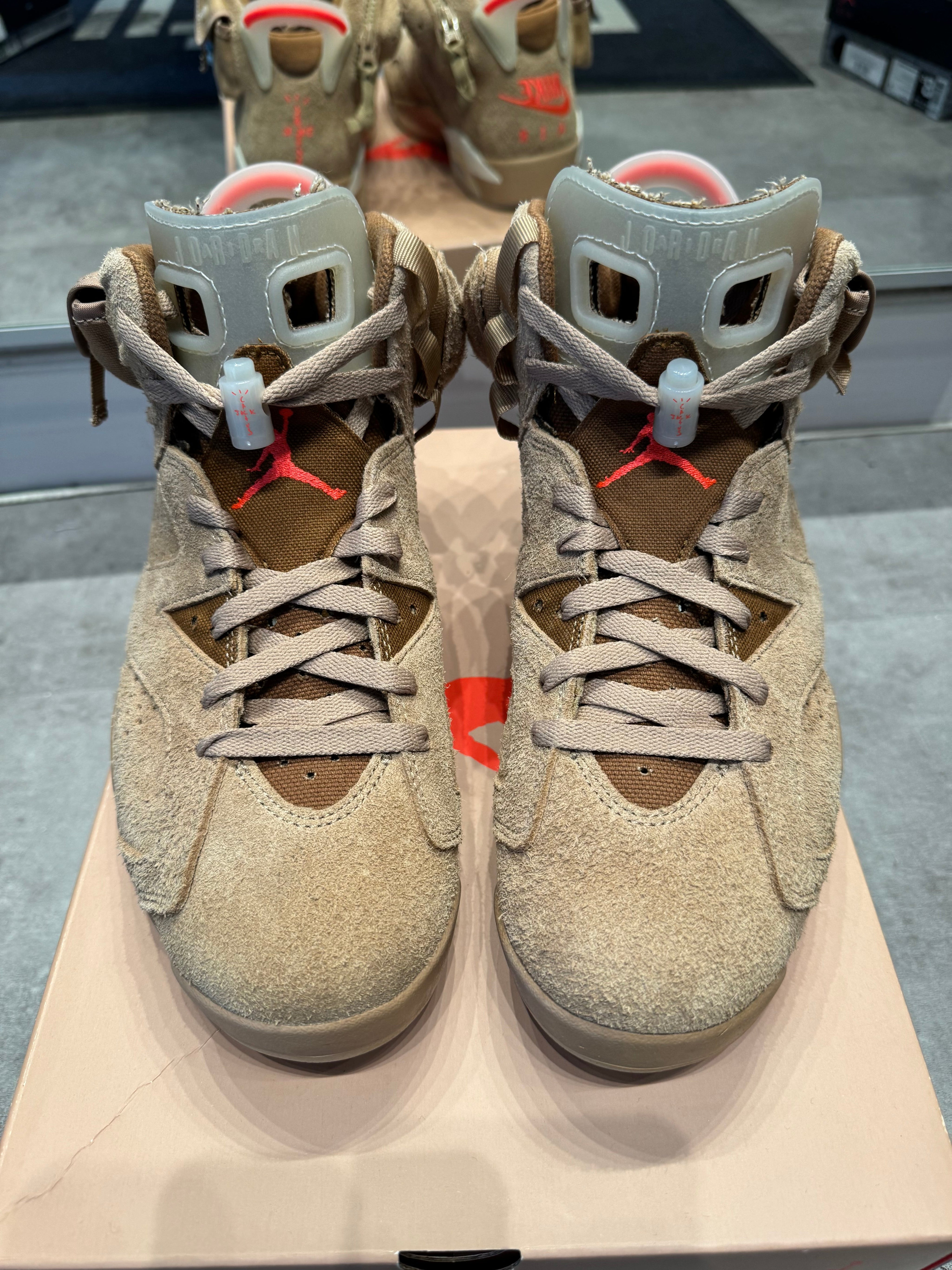 Jordan 6 Retro Travis Scott British Khaki (Preowned)