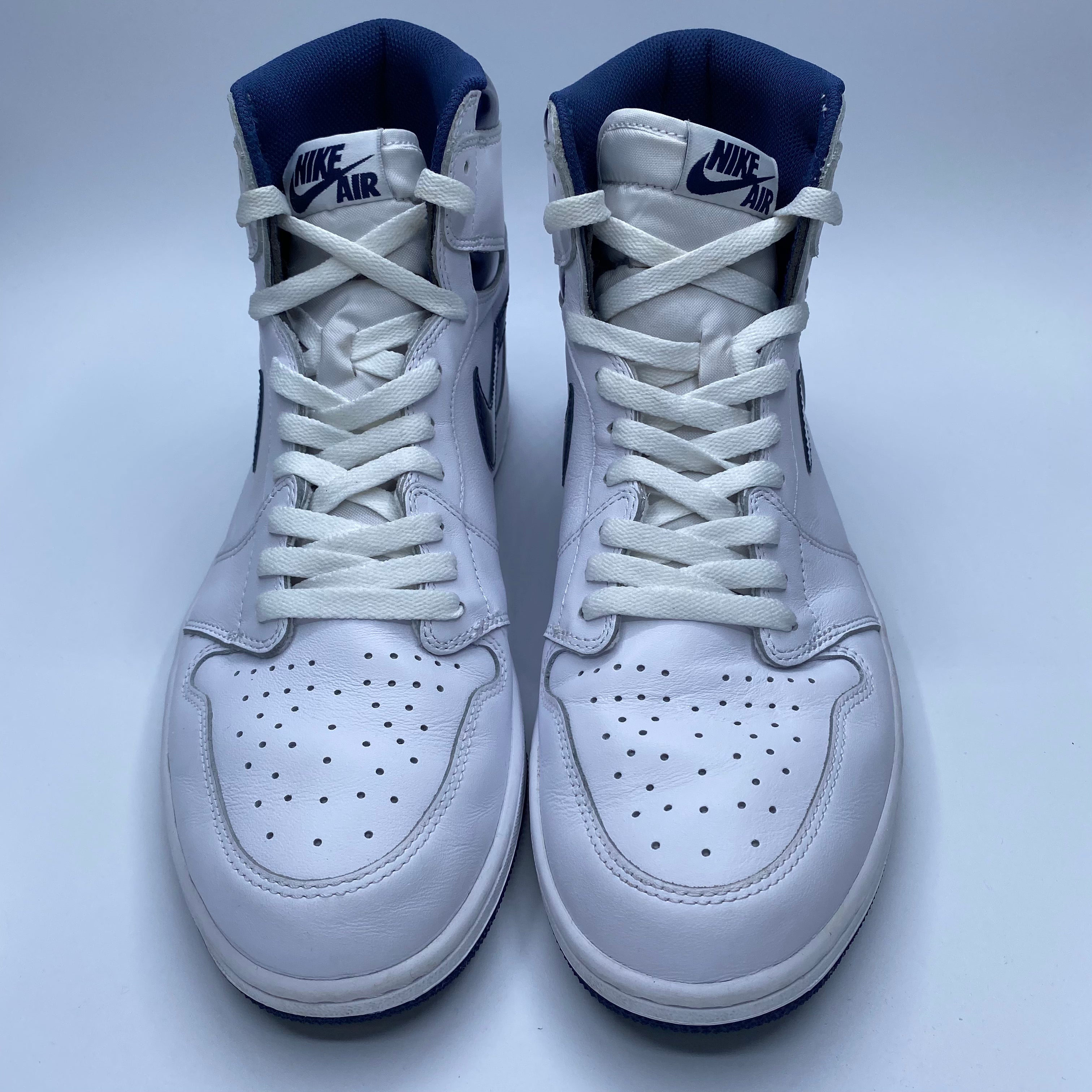 Jordan 1 Retro High Metallic Navy (2016) (Preowned Size 13)