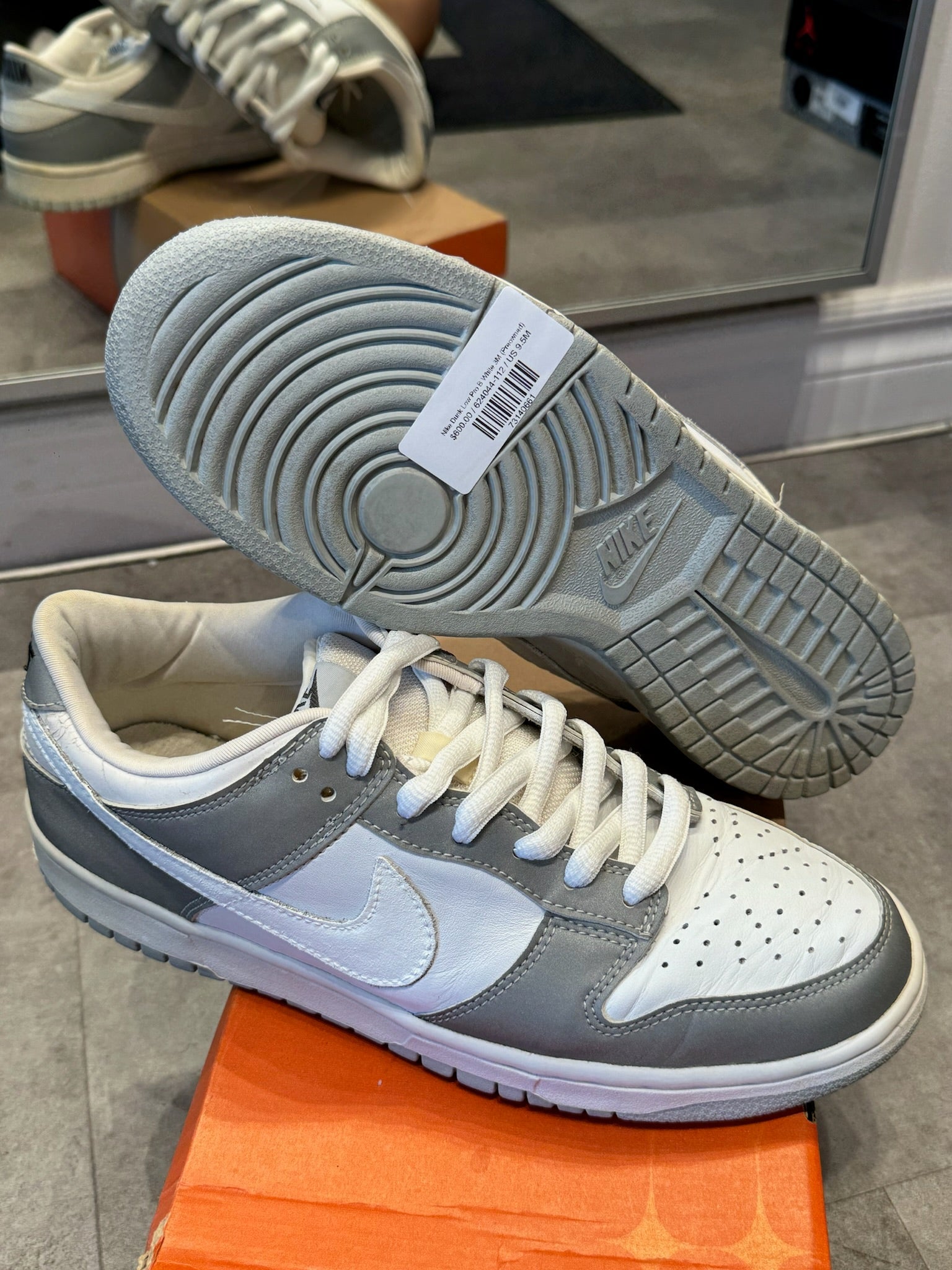 Nike Dunk Low Pro B White 3M (Preowned)