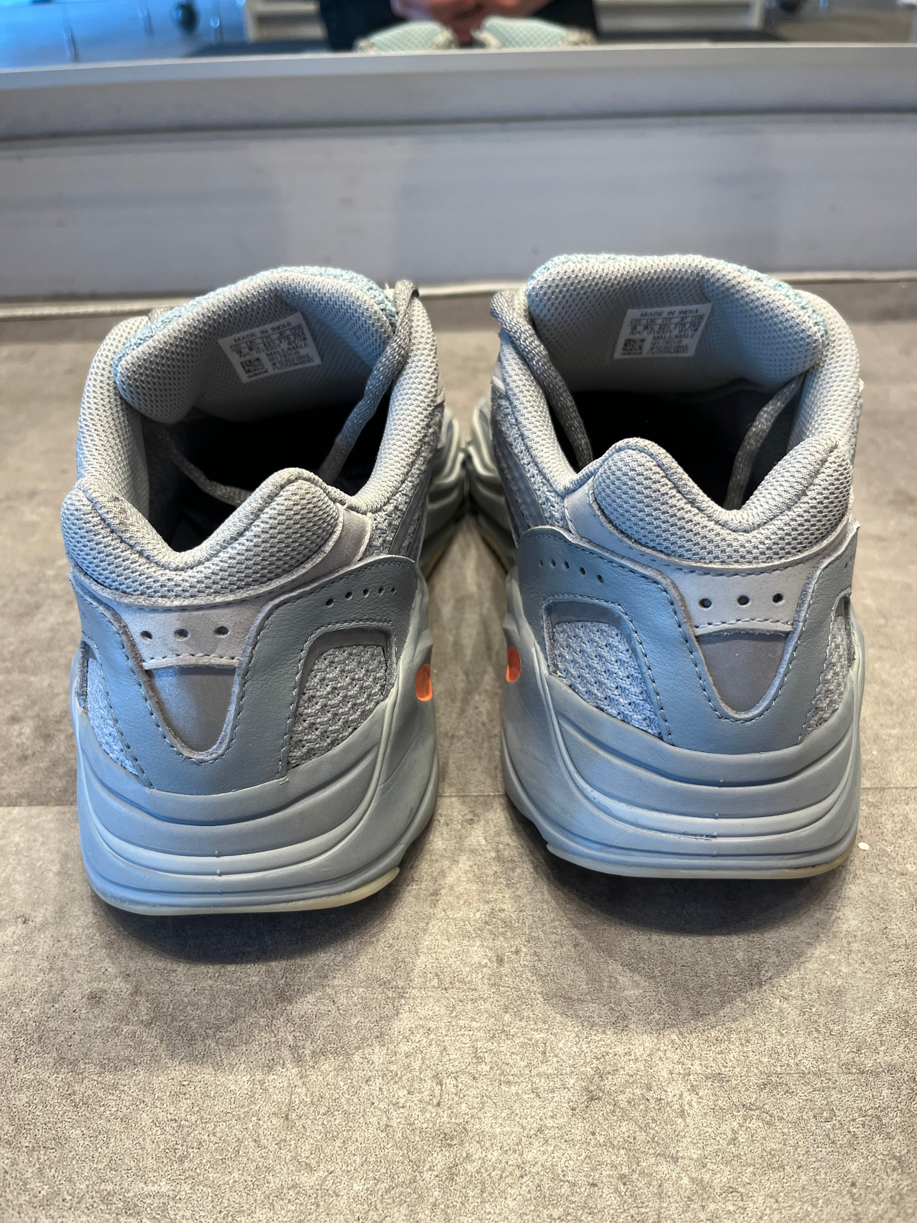 Adidas Yeezy Boost 700 V2 Inertia (Preowned)