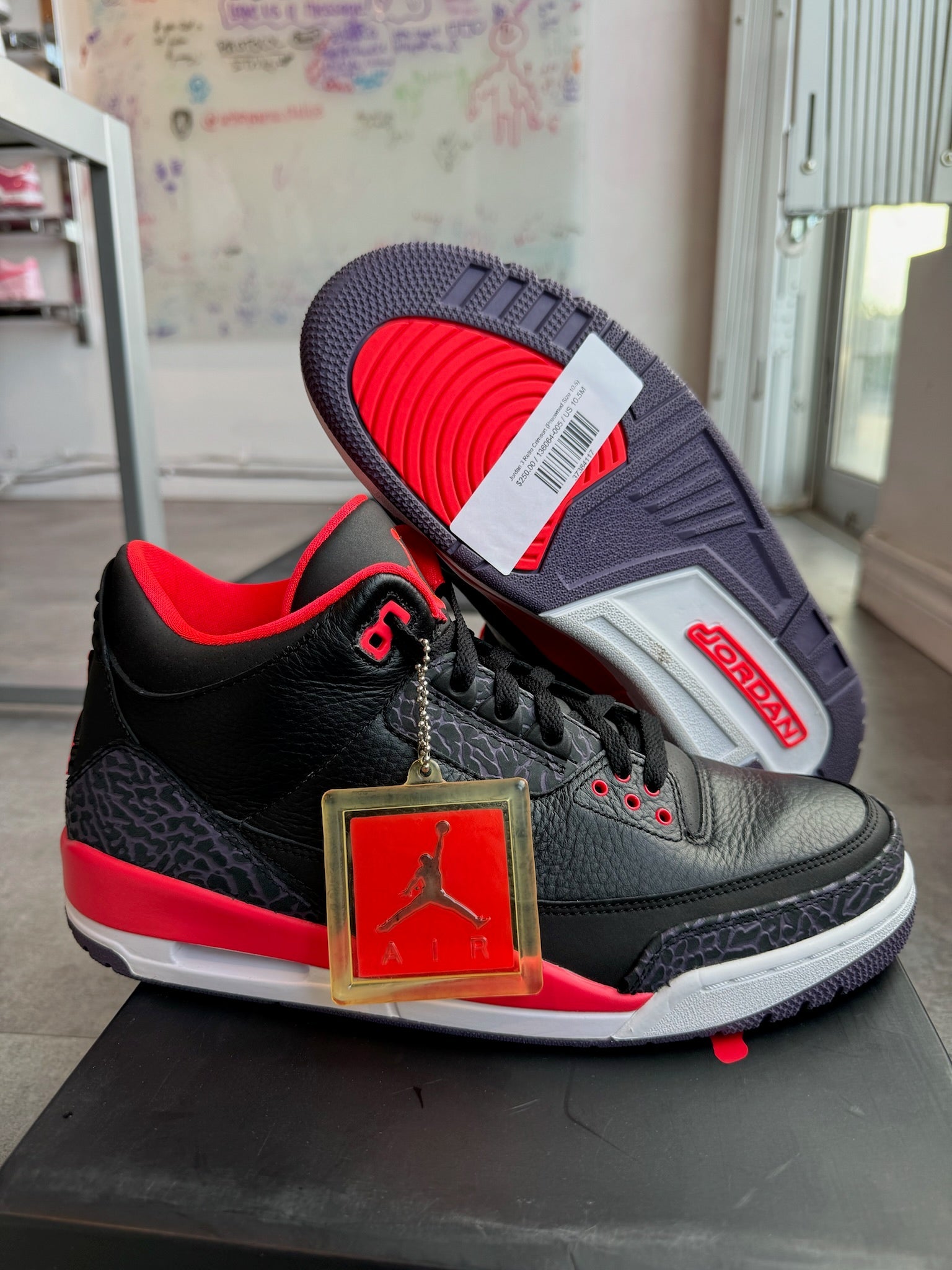 Jordan 3 Retro Crimson (Preowned Size 10.5)