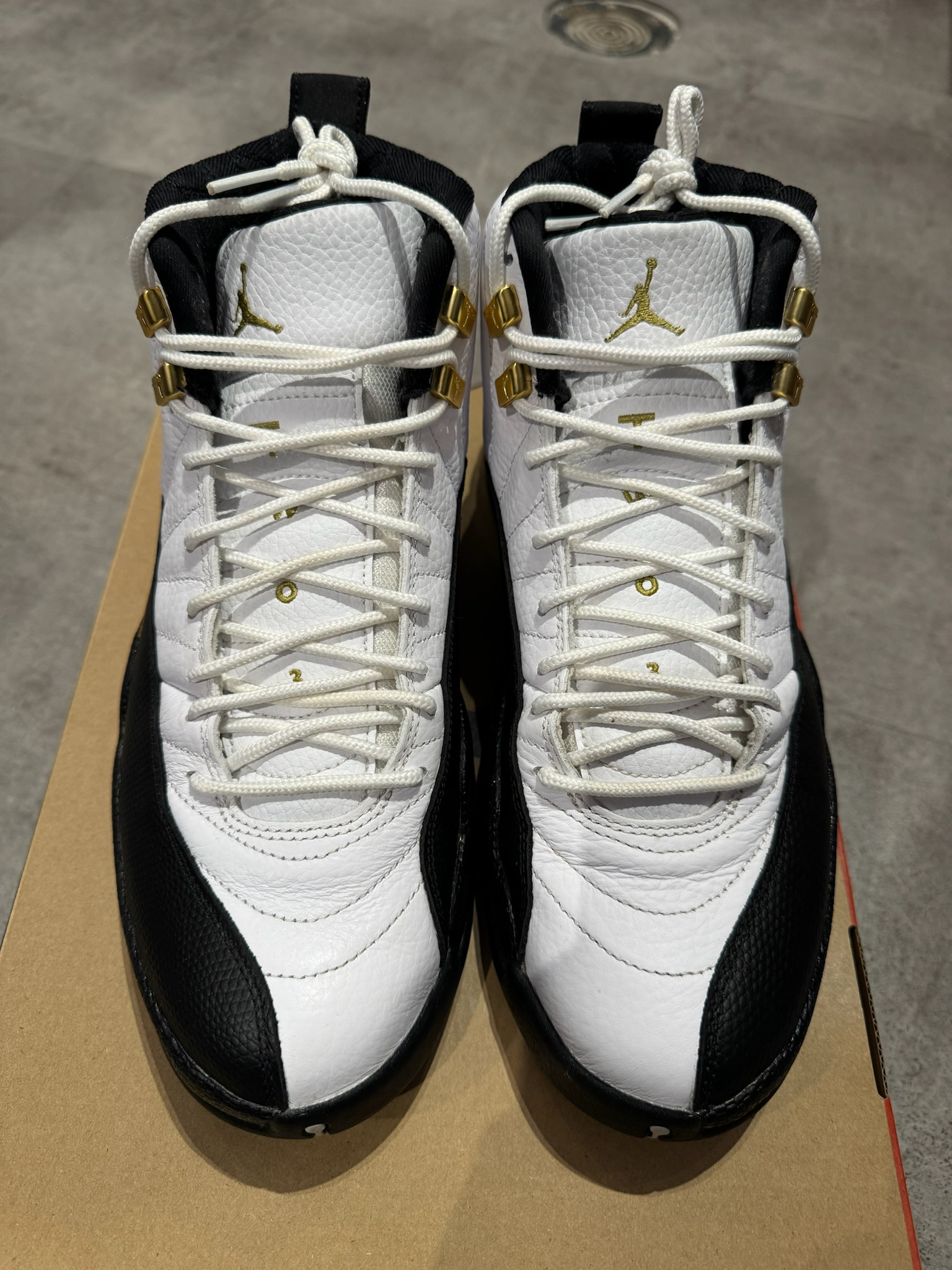 Jordan 12 Retro Royalty Taxi (Preowned Size 10.5)