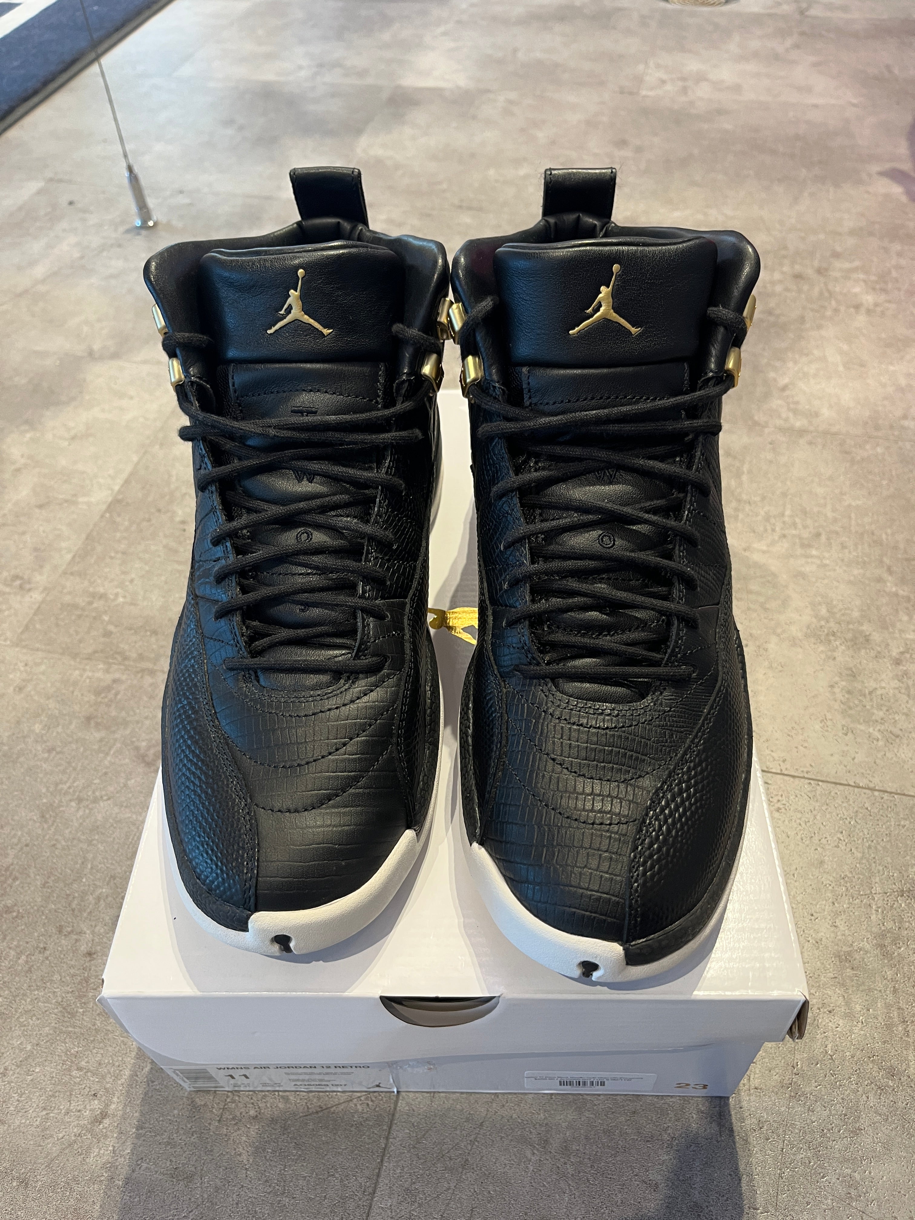 Jordan 12 Retro Black Metallic Gold White (W) (Preowned Size 9.5M)