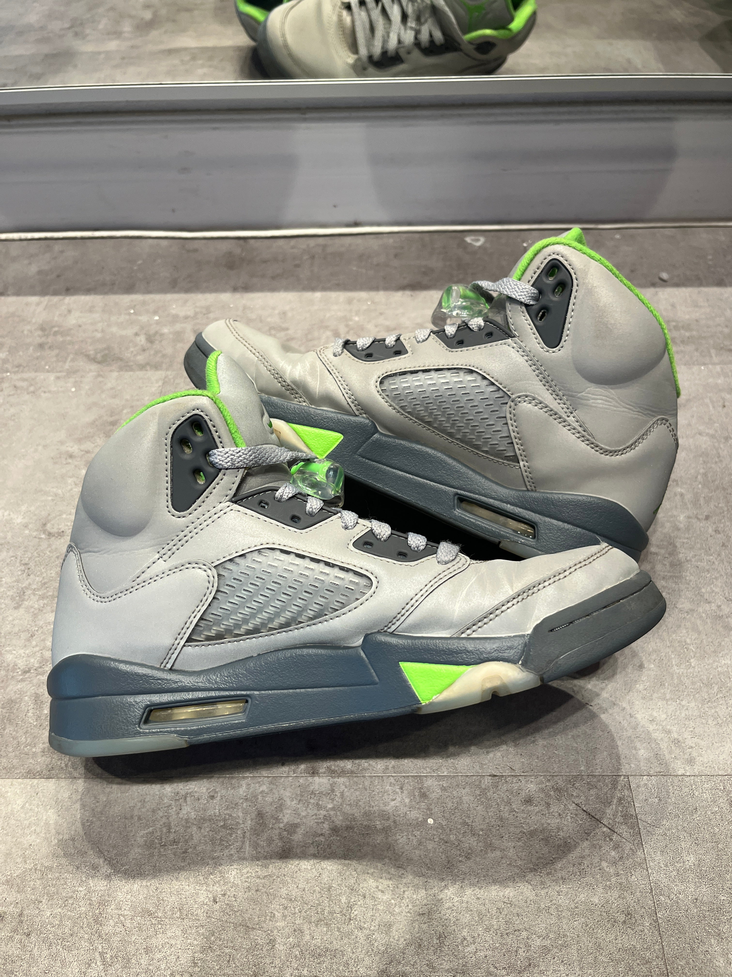 Jordan 5 Retro Green Bean (2022) (Preowned Size 8)